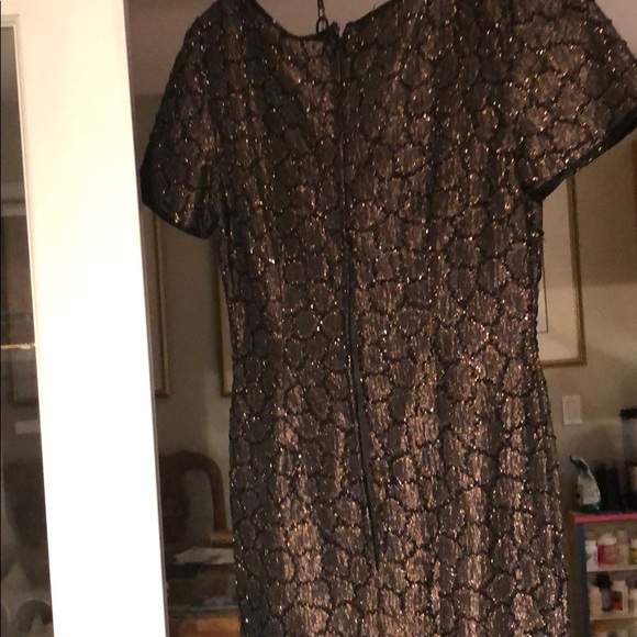 Chaudry beautifully sequinned dress.  Size m - Picture 3 of 5